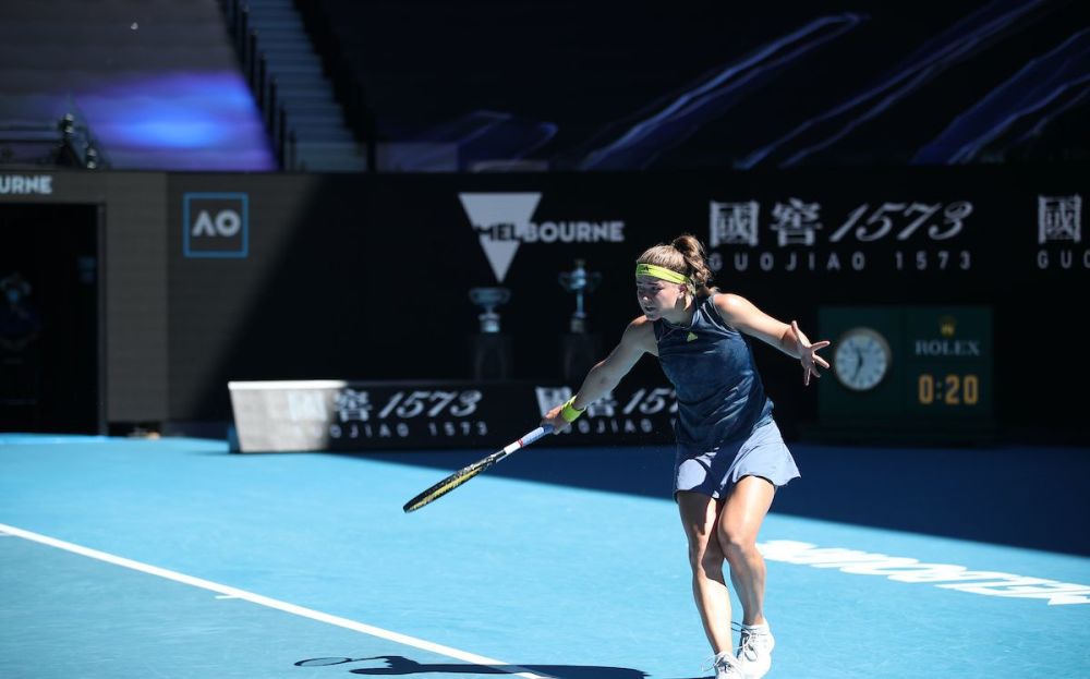 相对稳定的 相对稳定的